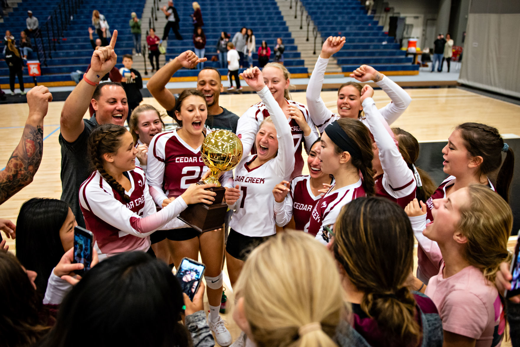 102019_spt_calvolleyball
